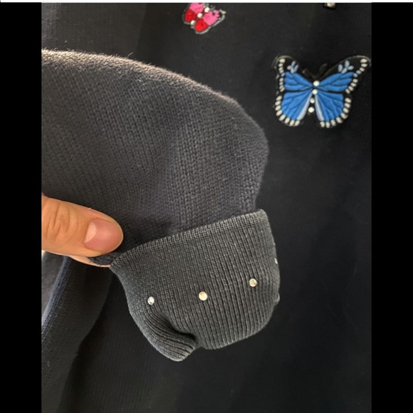 Vintage butterfly 3/4 zip - Picture 4 of 5